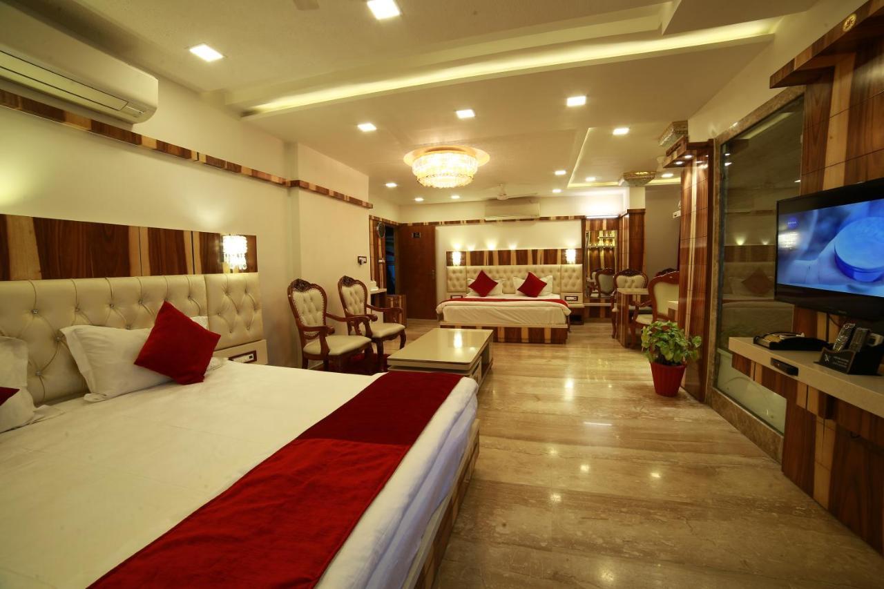 Hotel Sheratone Mount Abu Ngoại thất bức ảnh