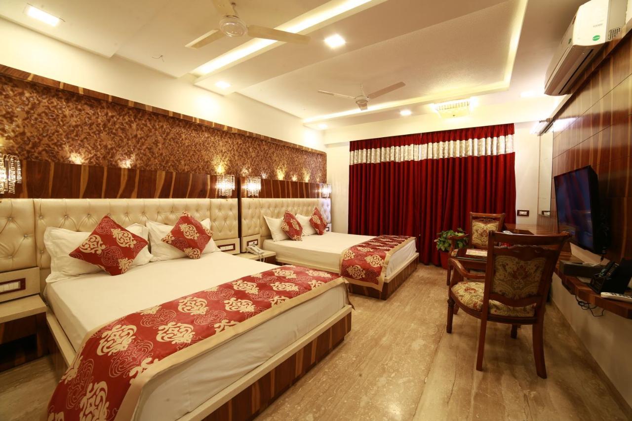 Hotel Sheratone Mount Abu Ngoại thất bức ảnh